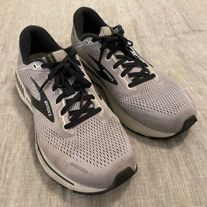 Men’s Brooks Adrenaline Running Shoes